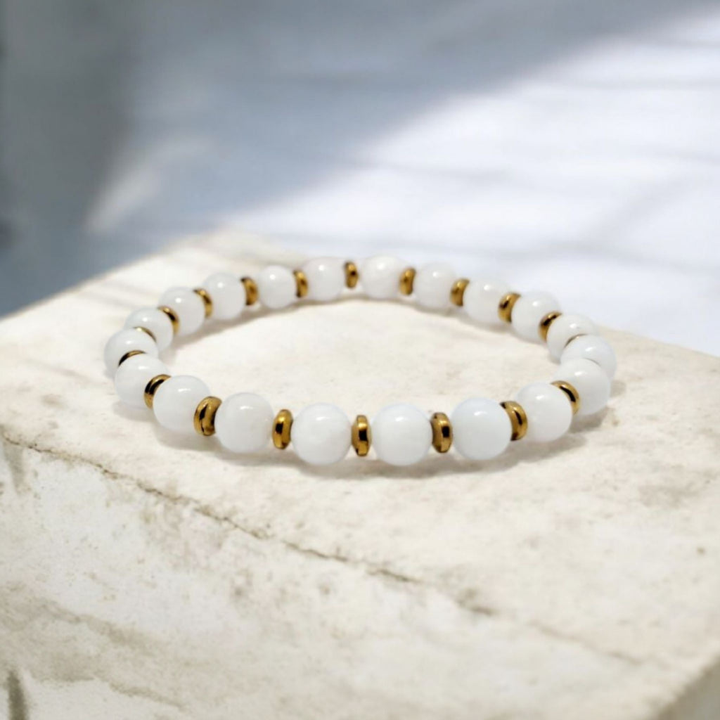 Bracelet Femme Élégance & Calme - Pierre de Lune 6mm & Hématite Dorée