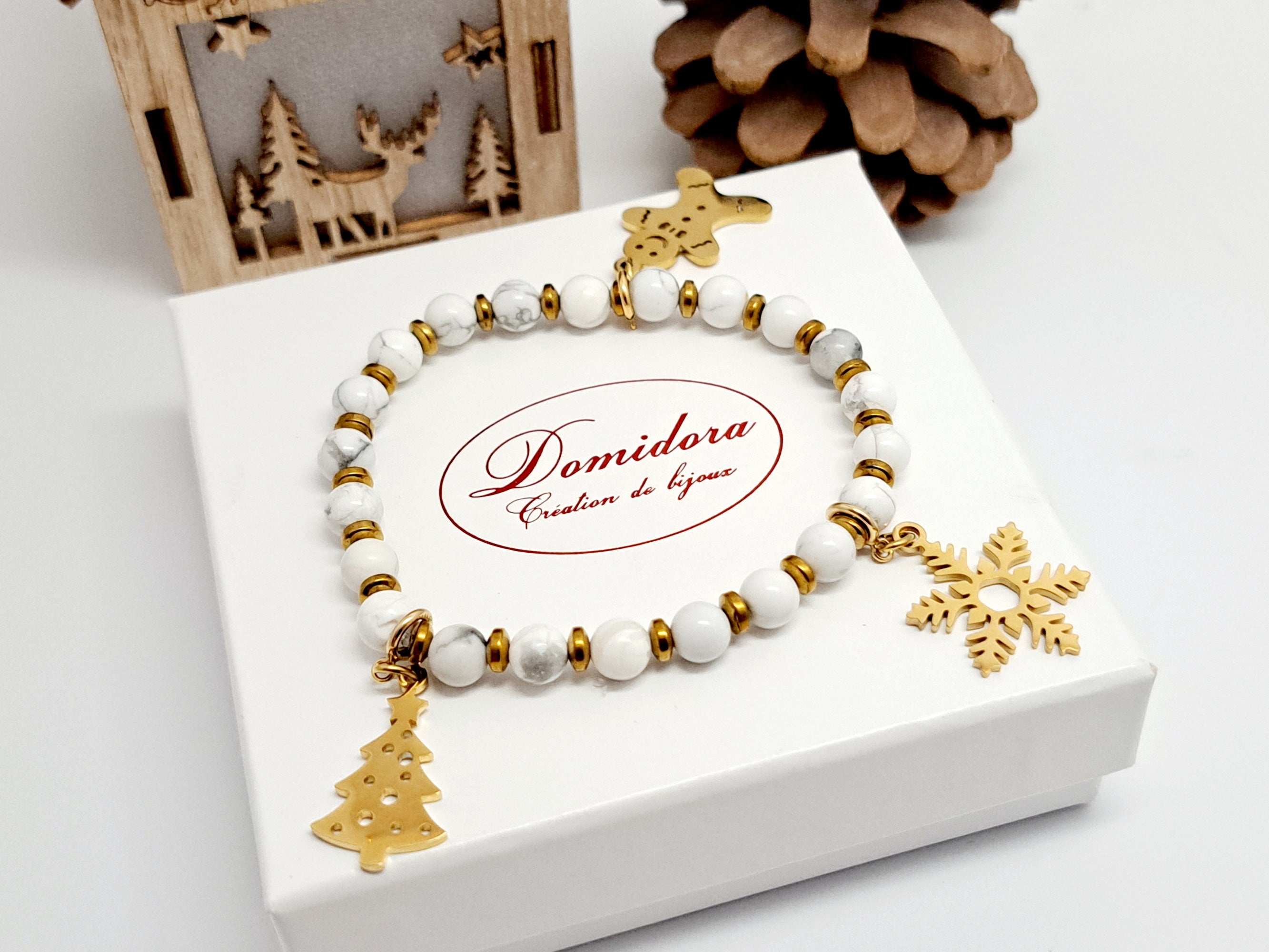 Bracelet Howlite & Hématite Dorée Femme | 3 Breloques Noël Amovibles | Cadeau Intemporel