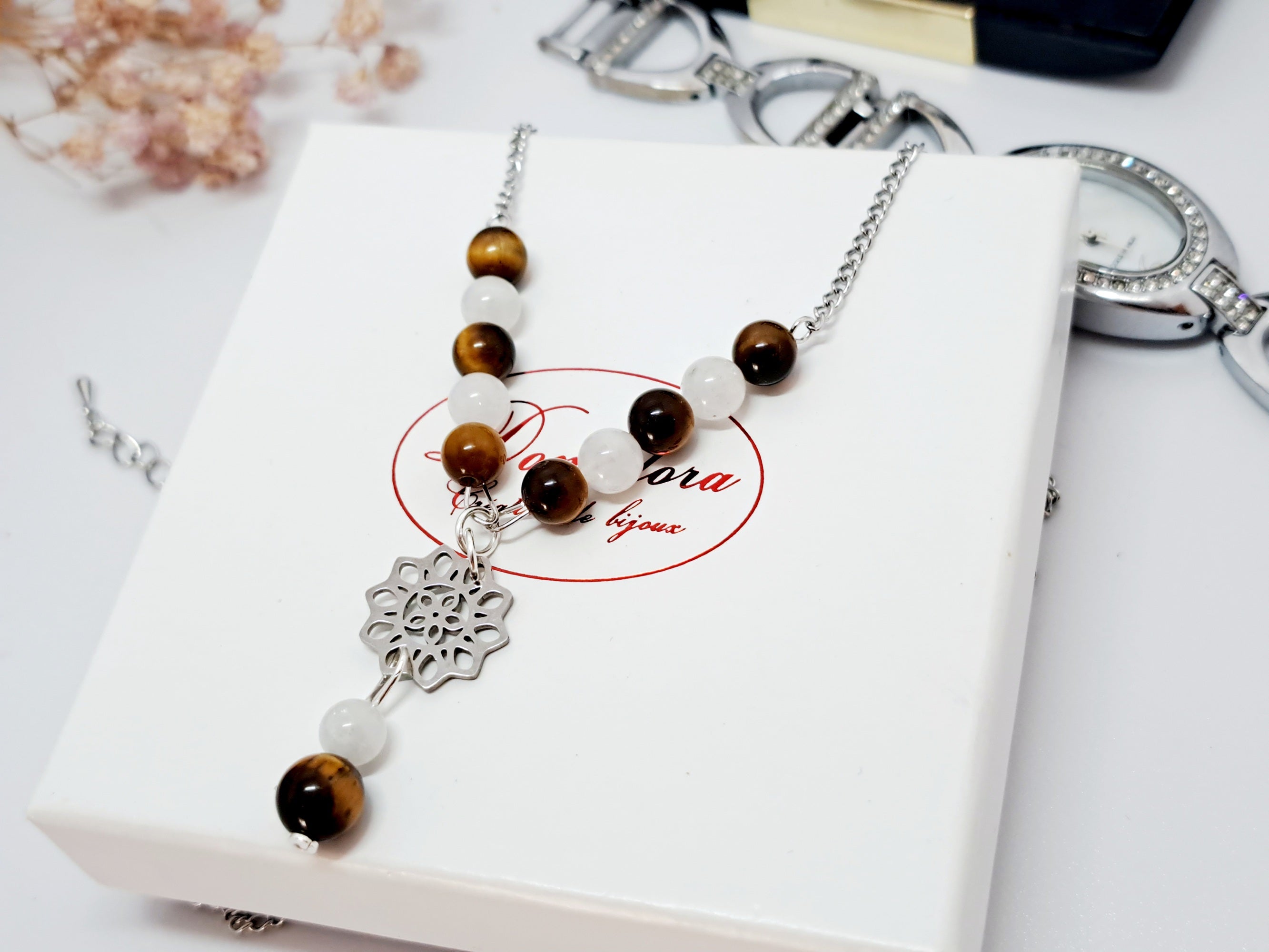 Collier d'Intention Lune & Œil de Tigre en Acier | Confiance & Intuition