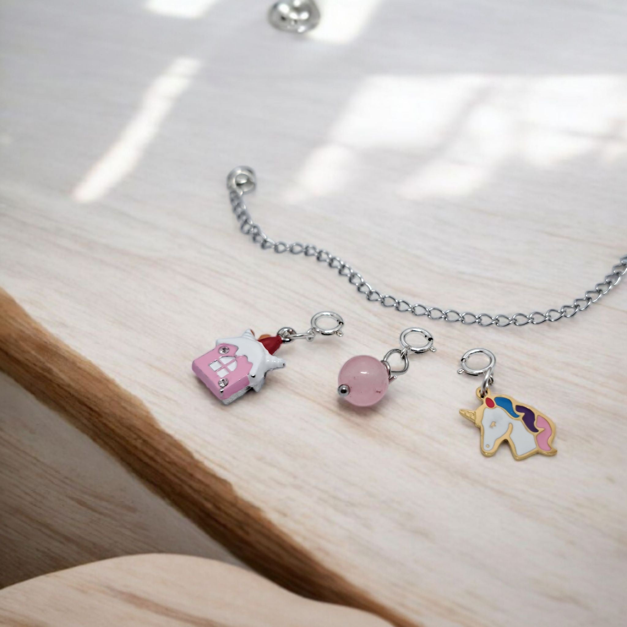 Pack 3 Charms Amovibles Licorne & Maison Rose | Bracelet Fille Acier Inoxydable